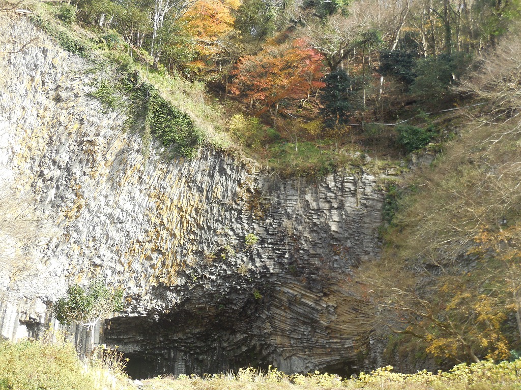 玄武洞ミュージアム